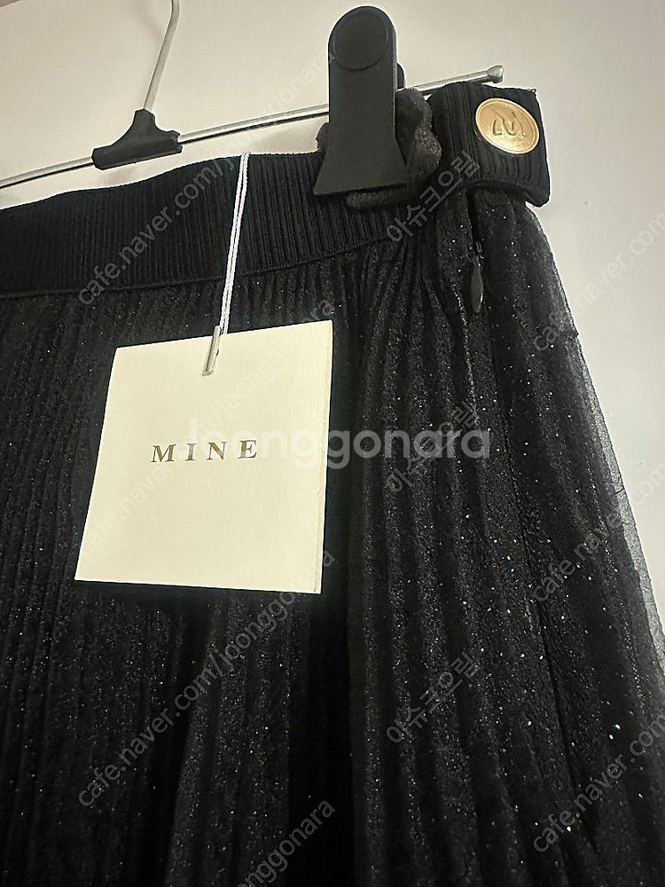 마인(MINE) 밴딩 글리터 시어 플리츠 스커트 블랙 ...--4