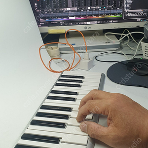 CME Xkey 25 마스터키보드