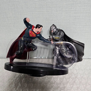 새상품-슈퍼맨&배트맨 피규어 ​