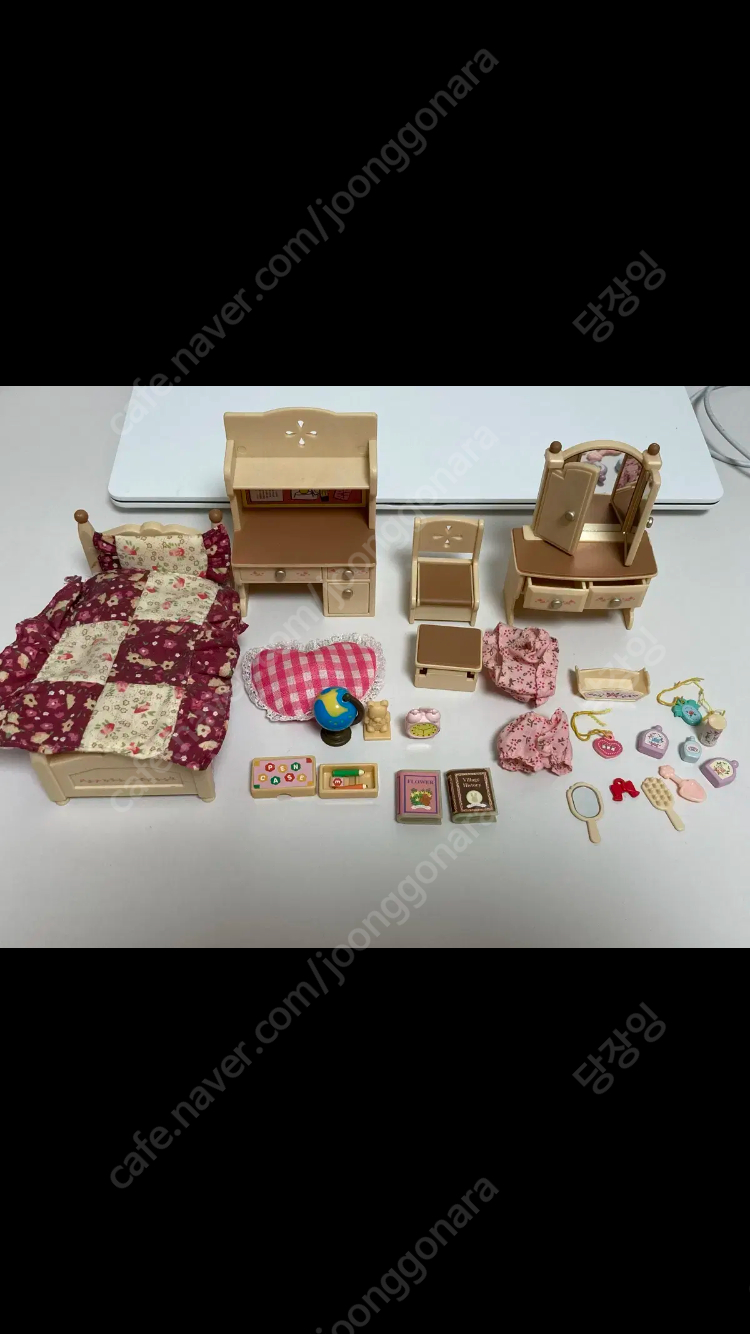 실바니안 올드 패밀리 전망 좋은 삼층집 스폐셜 세트(실크캣, 시스터즈 베드룸) 이미지