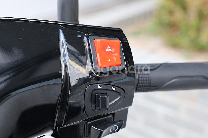 디자인 최고 한솜 아르떼125 신차판매 125CC 메뉴...--7