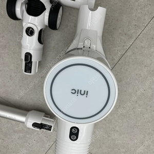 아이닉 i20 Elite 무선청소기 + 물걸레 키트 포함! 최상