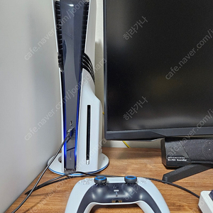 [부산] ps5 플스5 프로 + 디스크 드라이브 셋트 97만에 팝니다.