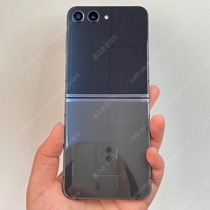 83696(울산중고폰) 갤럭시Z플립5 그라파이트 256GB 판매합니다 37만원 텔레그램OK