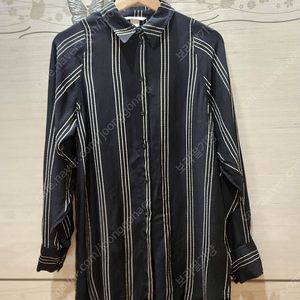 H&M 스트라이프 롱셔츠 xs사이즈 55추천