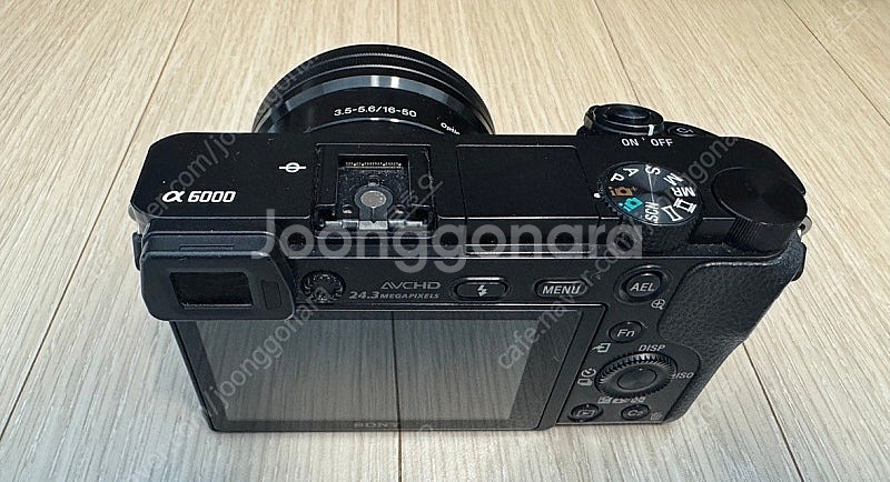 소니 a6000 미러리스 카메라 팝니다--2