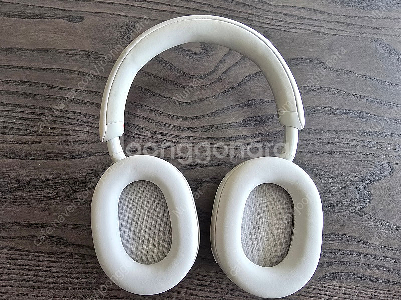 소니 WH-1000XM5 헤드폰--1