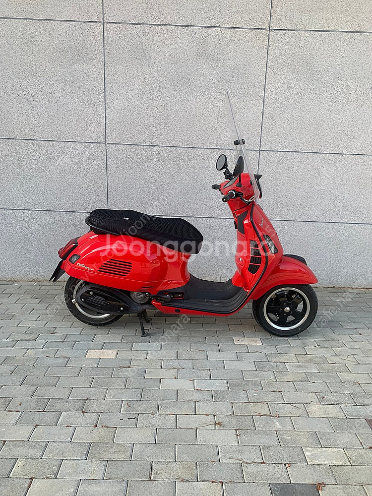 베스파gts300 슈퍼스포츠--5