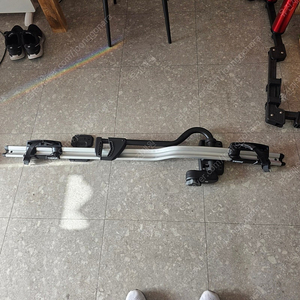 툴레 자전거캐리어 598