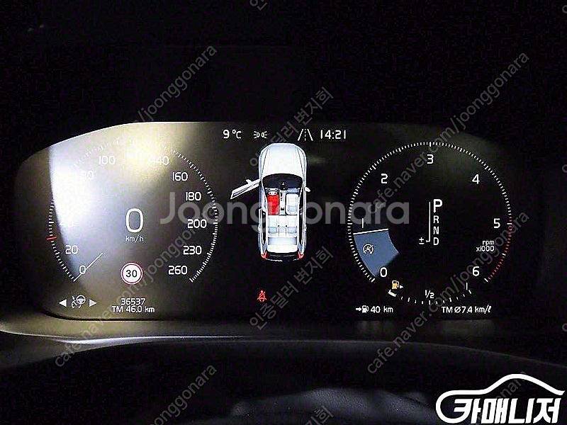 [볼보]XC60(2세대) D5 AWD 인스크립션 (5인...--9