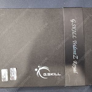 RAM 램 G.SKILL 지스킬 TRIDENT Z ROYAL 16X2 32GB