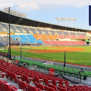 5/15 LG 트윈스 vs 키움 히어로즈 1루 레드석 양도합니다.