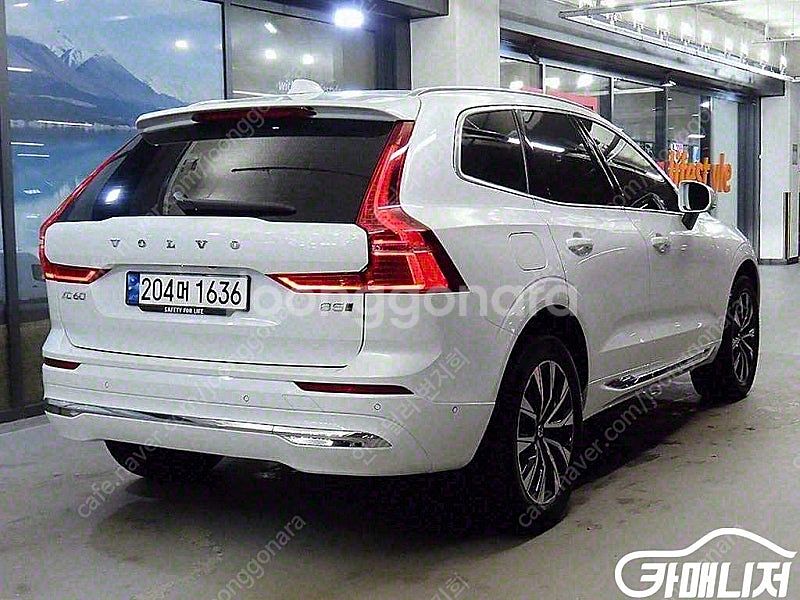 [볼보]XC60(2세대) B5 AWD 얼티메이트 브라이...--4