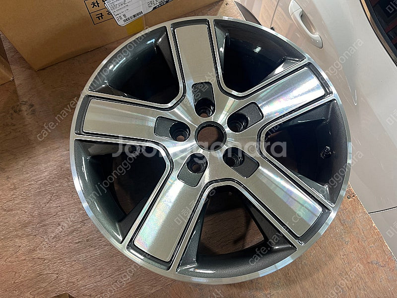 [용인 미형상사] 올란도 18인치 순정 휠--0