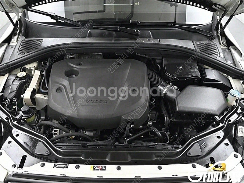 [볼보]XC60 D3 중고차 판매합니다--6