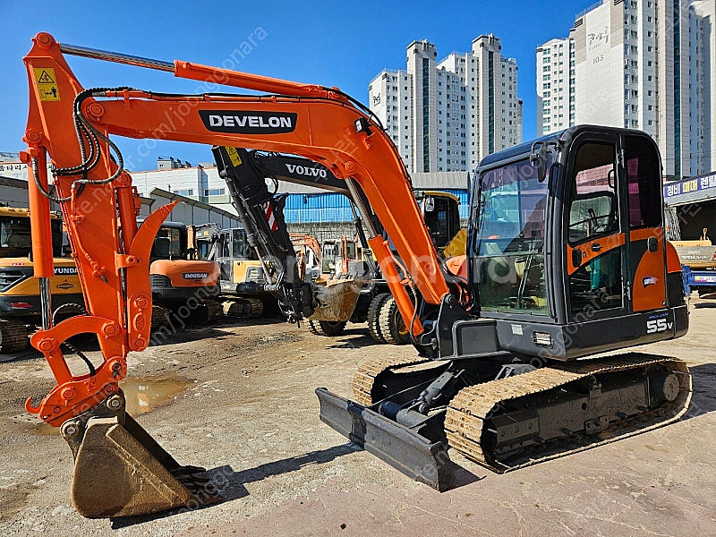 두산 SL55VS 2006년식 딱따구리집게 솔라55VS...--0