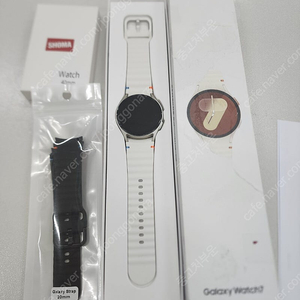 삼성전자 갤럭시 와치7 40mm 와이파이버전 그린색상 16만원에 판매합니다.