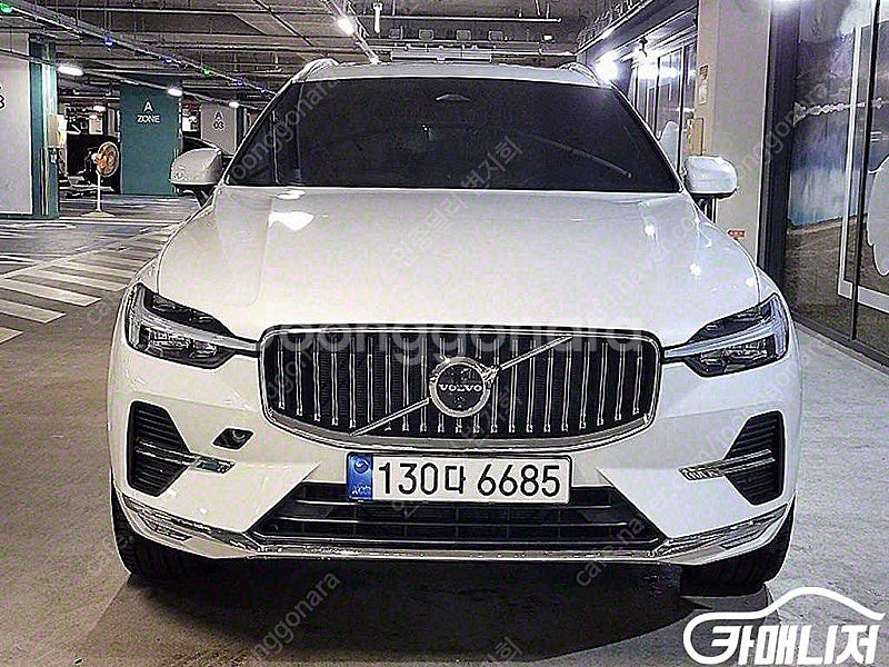 [볼보]XC60(2세대) B5 AWD 얼티메이트 브라이...--2