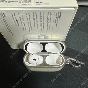 에어팟 프로2 8핀 본체+왼쪽유닛 판매합니다.