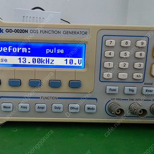 Function Generator 함수발생기 PROTEK GD-0020N 중고판매합니다.