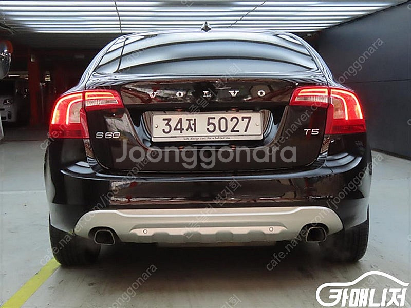 [볼보]뉴S60 T5 (5인승) 중고차 판매합니다--3
