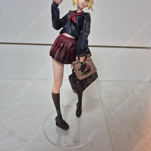 페이트 세이버 얼터 햄버거 레진킷 완성품 판매합니다