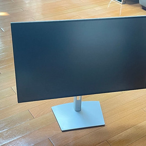 델 dell u2722de qhd 모니터 팝니다