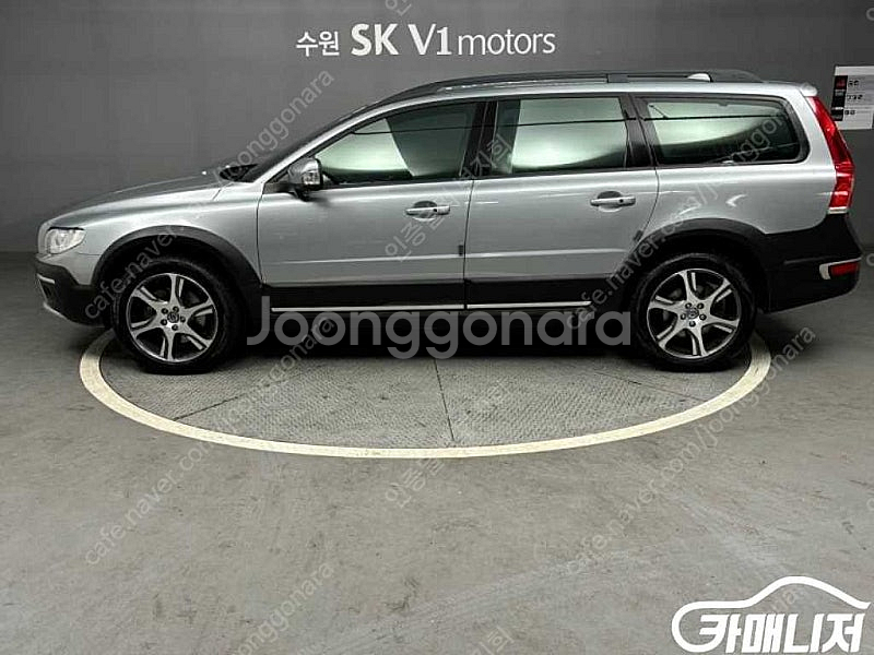 [볼보]XC70 D5 중고차 판매합니다--4