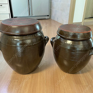 장수 옹기 항아리