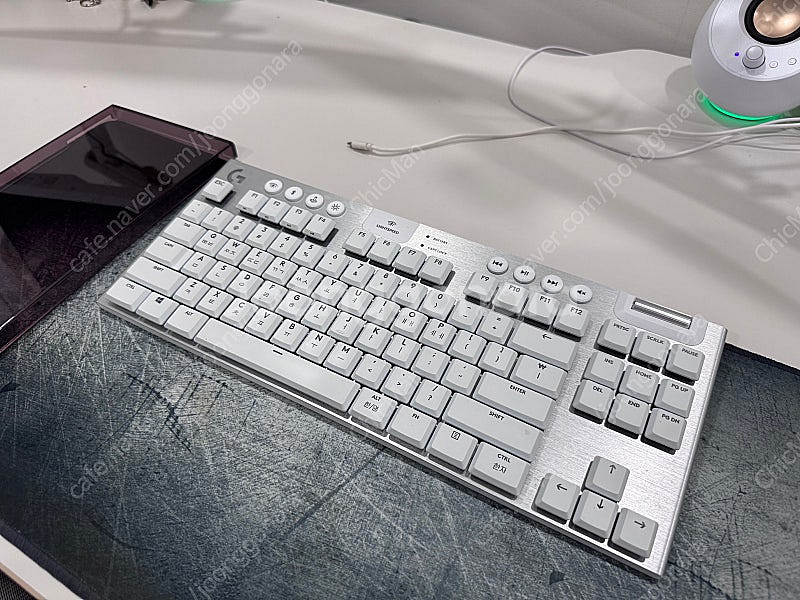 로지텍 g913 tkl 유무선 택타일 화이트 저렴하게팝...--1