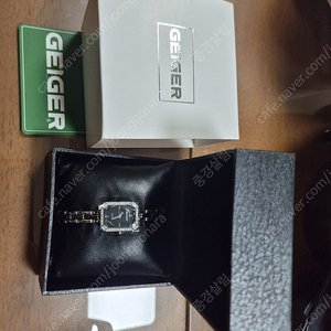 가이거 여성 세라믹 팔찌시계 새제품