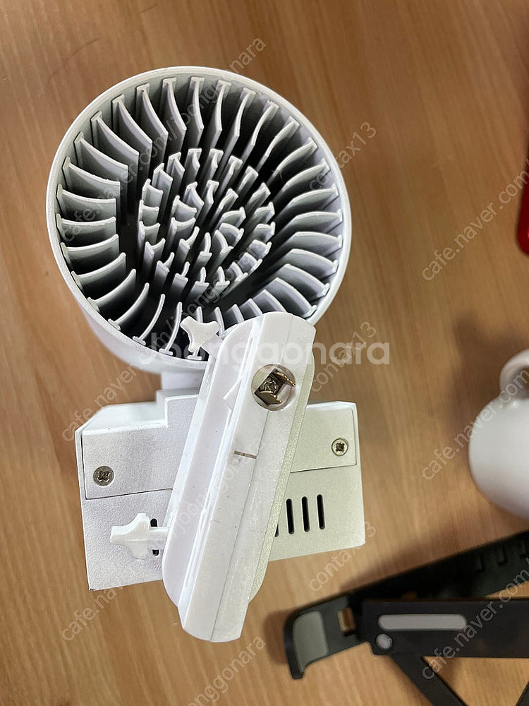 LED 레일등 38w 전구색--4