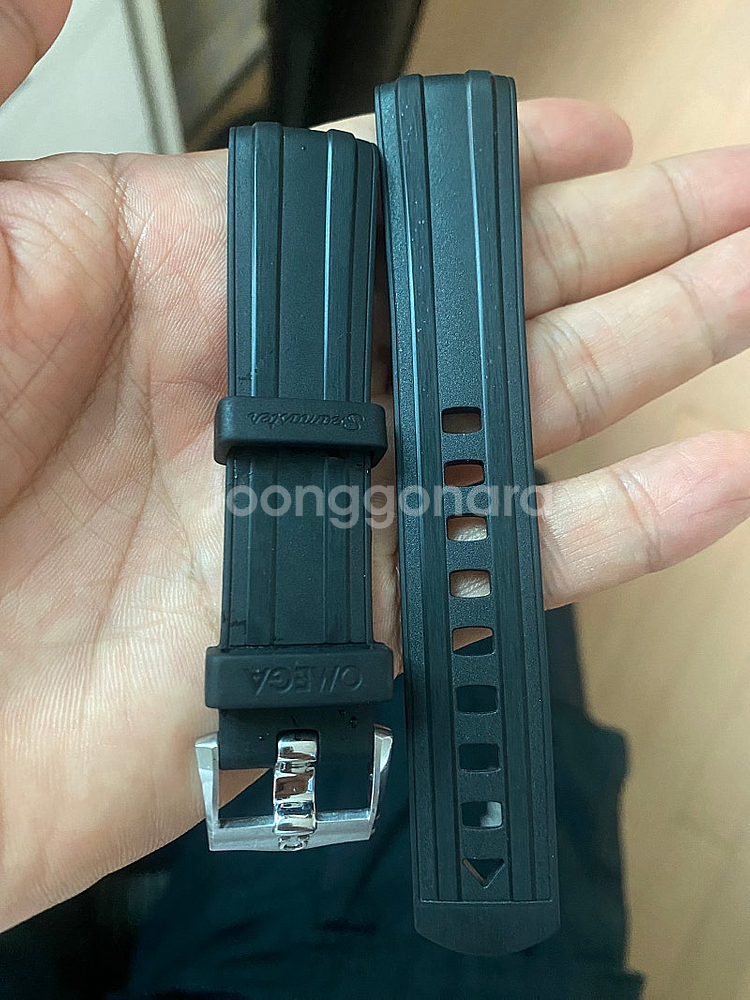 오메가 씨마스터 신형 러버밴드 씨마신형 러버 판매합니다...--0