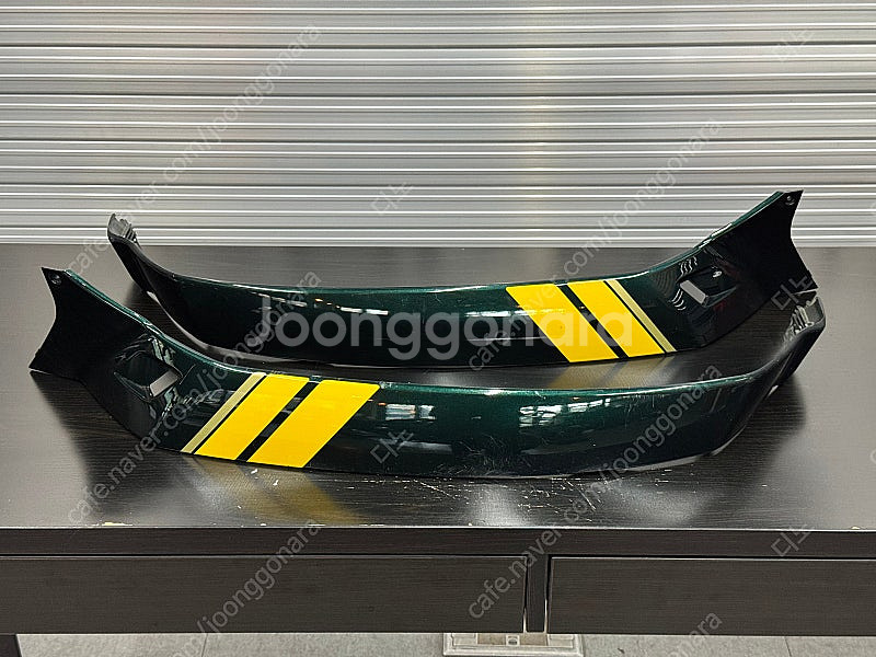 베스파 GTS300 레이싱 그린 사이드카울--0
