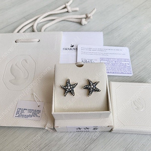 스와로브스키 광고제품 불가사리 귀걸이 작년현대 거의새것 SWAROVSKI
