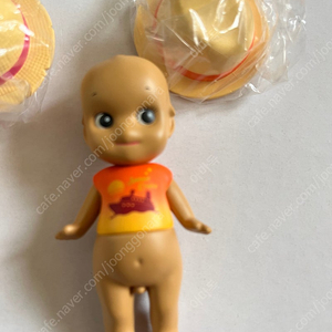 피규어(소니엔젤,베어브릭,쿤토이,헬로키티)