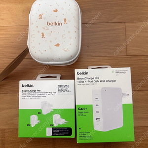 벨킨 140W 멀티 4포트 GaN PD 3.1 고속 충전기 (부스트차지 프로) + 멀티 어댑터 + 벨킨 파우치