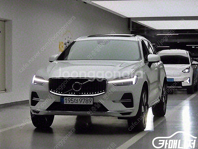[볼보]XC60(2세대) T8 울티메이트 브라이트 중고...--2