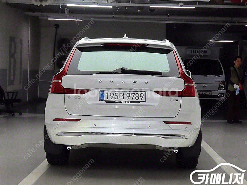 [볼보]XC60(2세대) T8 울티메이트 브라이트 중고...--3
