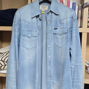 폴로 랄프로렌 연청 데님 셔츠 M사이즈 국내 백화점 165,000원