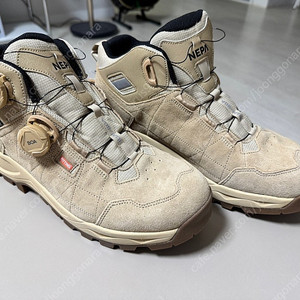 네파 칸네토 GTX 듀얼 보아 275 등산화