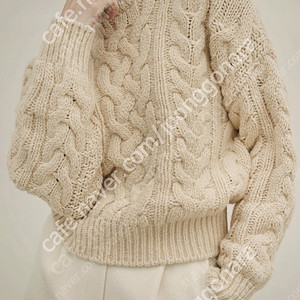 (새상품) 라온 라온컴퍼니 뮤제라 보노케이블 니트 바닐라 (한섬 시스템 에스제이 마인 타임 더캐시미어 랑방컬렉션 래트바이티 구호 르베이지 아떼 럭키슈에뜨 시에 얼바닉30)