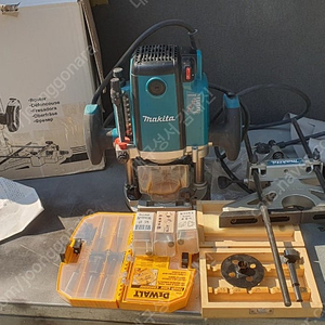 마끼다 루터 rp2300fc