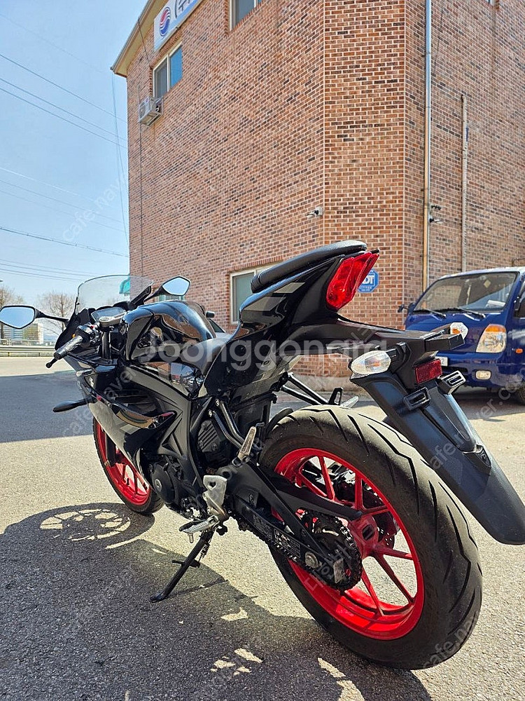 [점검완료]스즈키 GSX-R125 23년식 검빨 1만K...--6