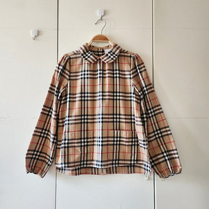 새상품급. 150호 (12y) 버버리칠드런 신형 뉴라벨