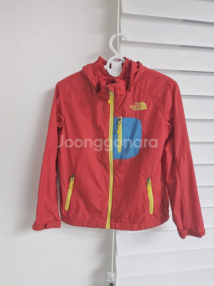 노스페이스키즈 바람막이 120 ₩15,000--0