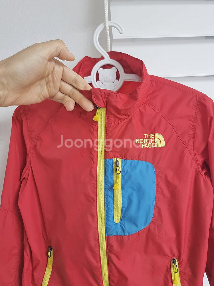 노스페이스키즈 바람막이 120 ₩15,000--3