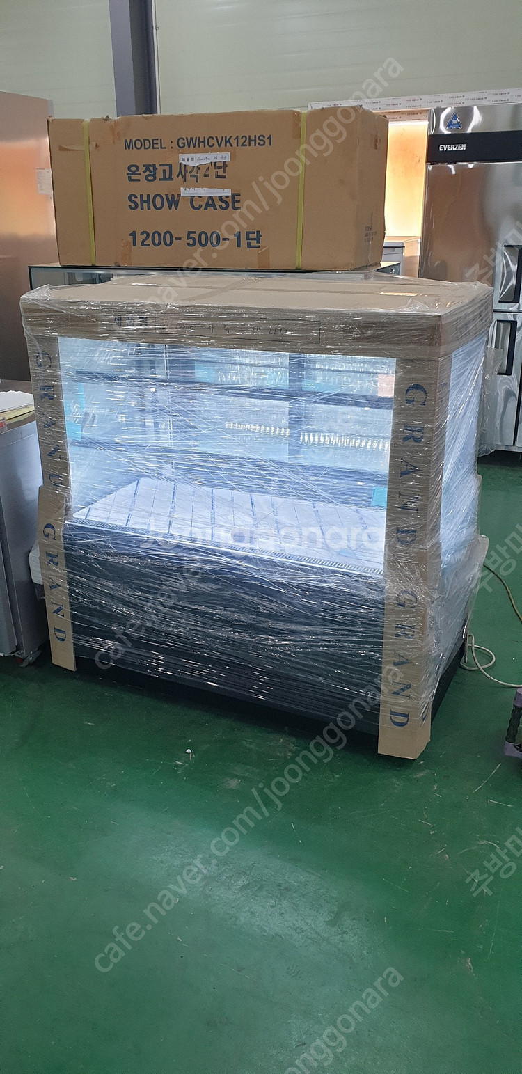 그랜드우성1200제과쇼케이스사각뒷문3단LED 블랙 판매...--1