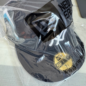 뉴에라 뉴욕 양키스 사이즈캡(59FIFTY) 팝니다
