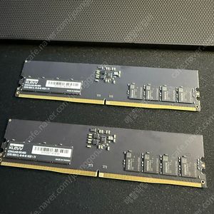 에센코어 KLEVV DDR5 5600MHz CL46 16GB * 2 (32GB, SK하이닉스 A다이 언락) 팝니다